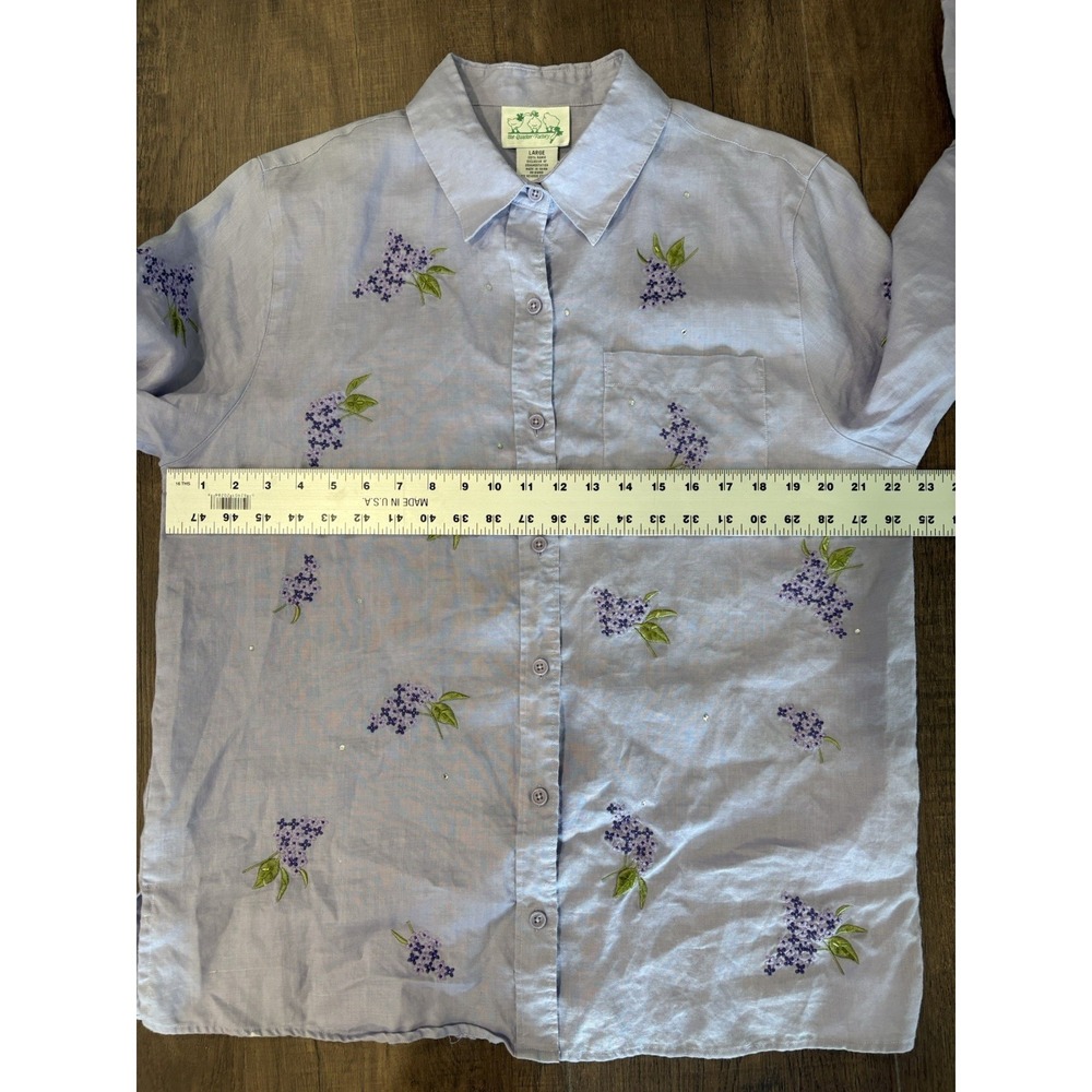 Quacker Factory Lavender Lilac Embroidered Button-Up Shirt Size Large - Picture 7 of 8